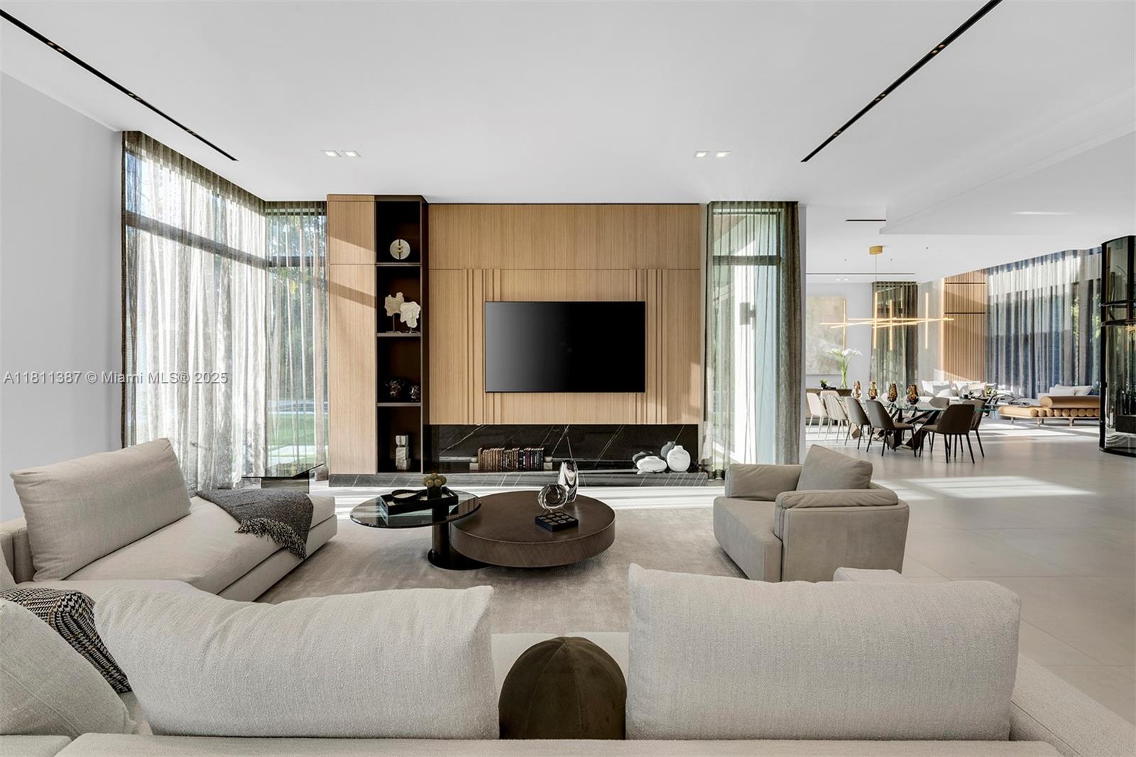 12500 SW 64th Ave Pinecrest, FL 33156