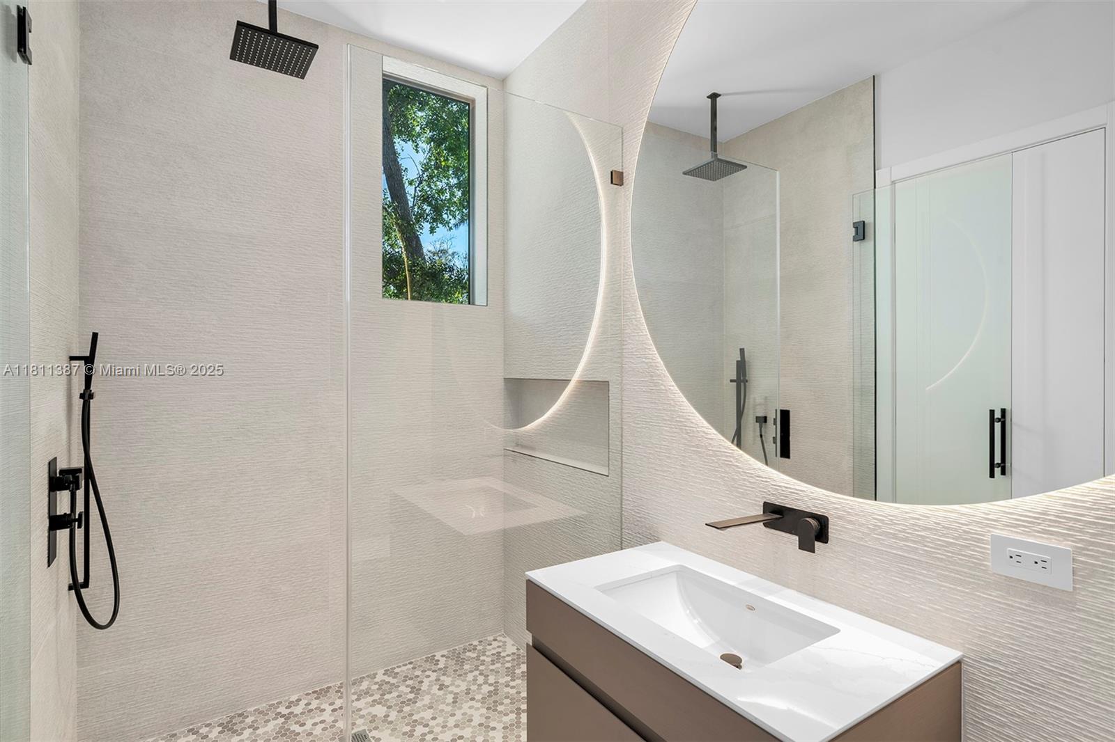 12500 SW 64th Ave Pinecrest, FL 33156