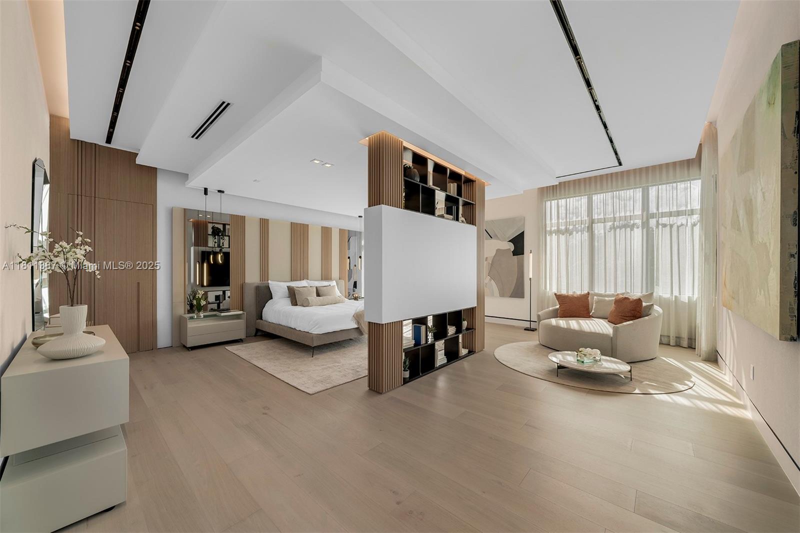 12500 SW 64th Ave Pinecrest, FL 33156