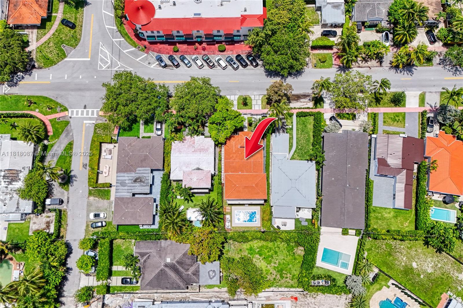 719 W 51st St Miami Beach, FL 33140