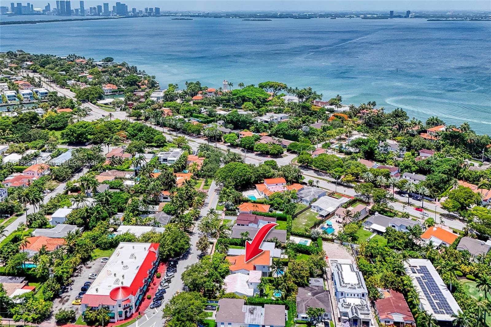 719 W 51st St Miami Beach, FL 33140