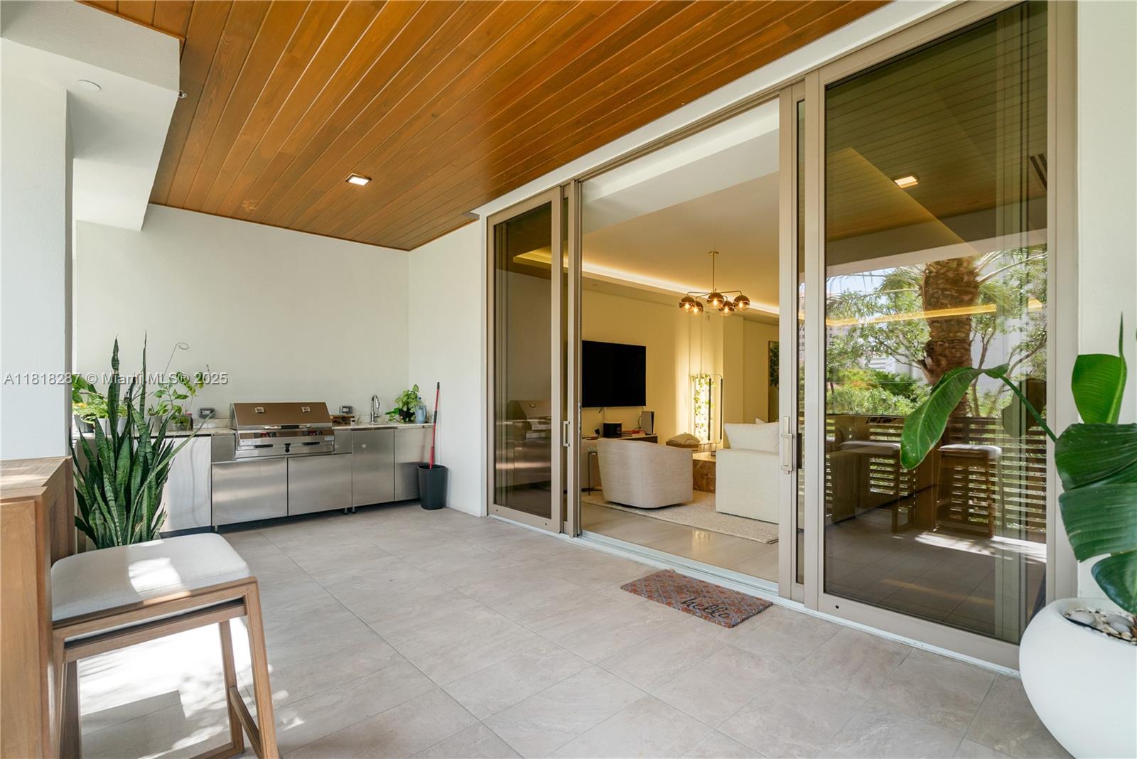 515 Valencia Ave #203 Coral Gables, FL 33134