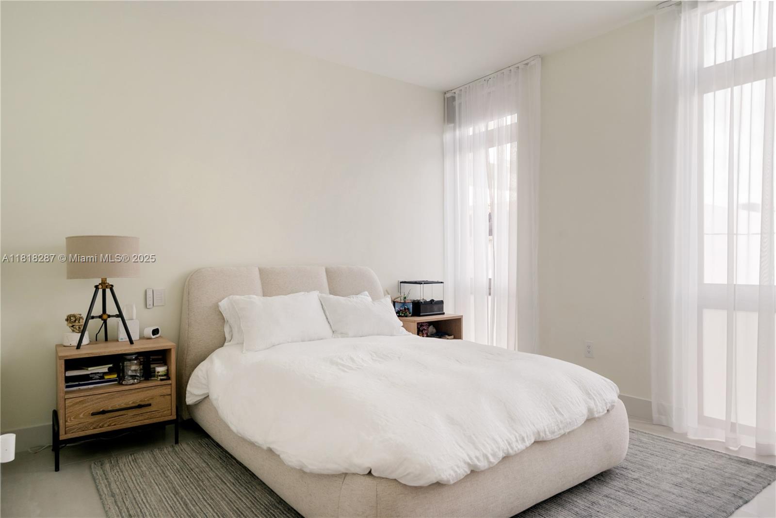 515 Valencia Ave #203 Coral Gables, FL 33134