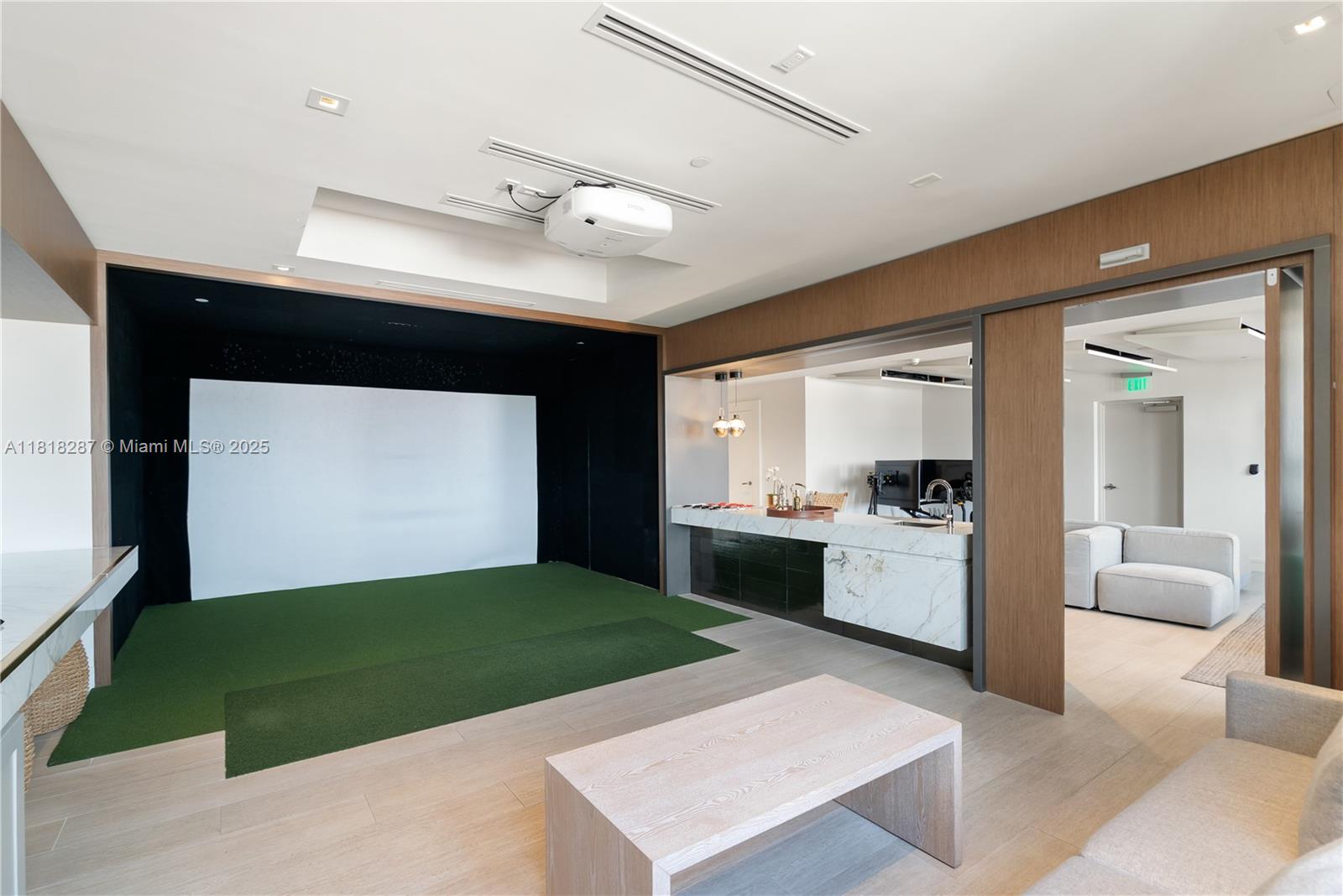 515 Valencia Ave #203 Coral Gables, FL 33134