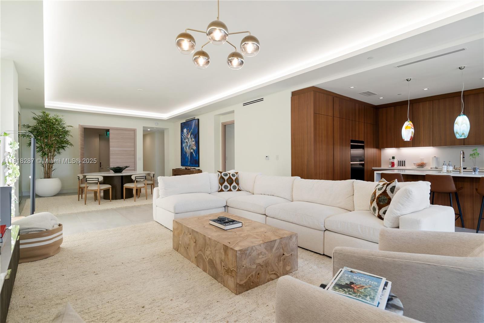 515 Valencia Ave #203 Coral Gables, FL 33134