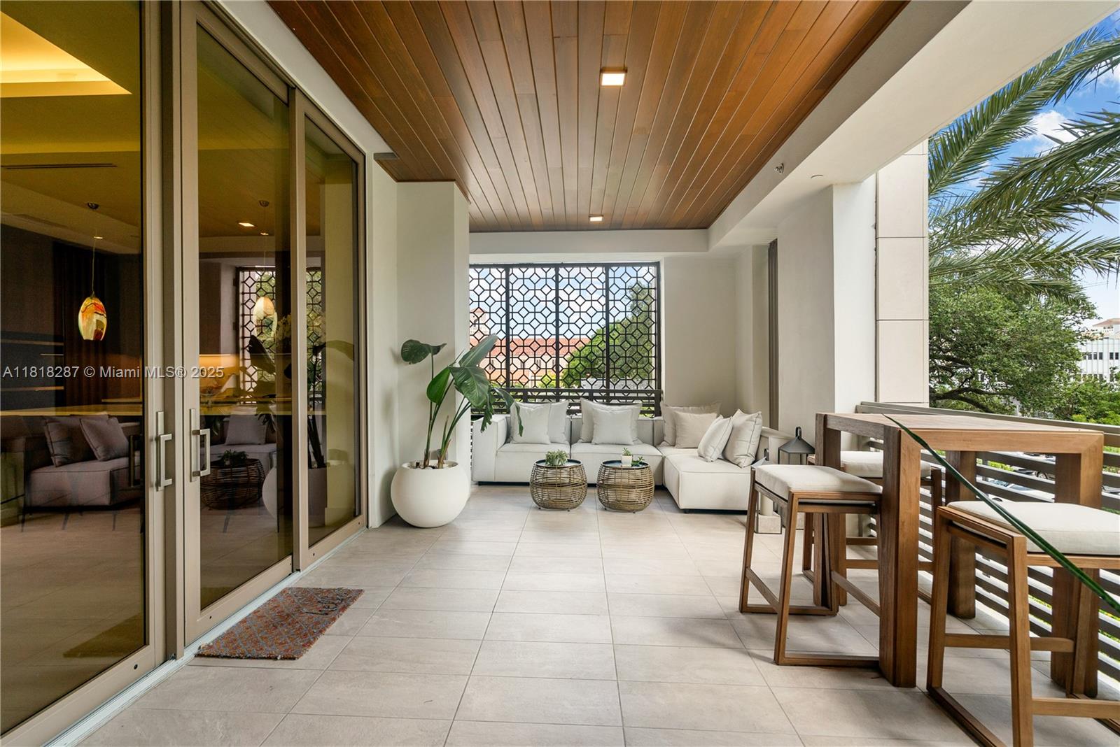 515 Valencia Ave #203 Coral Gables, FL 33134