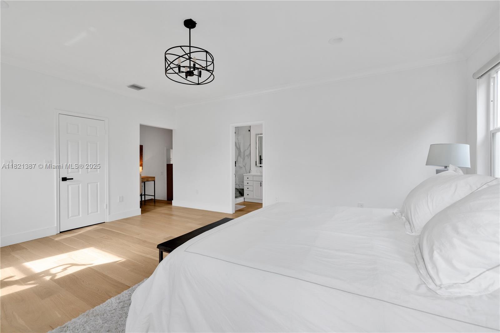 7431 Coquina Dr North Bay Village, FL 33141