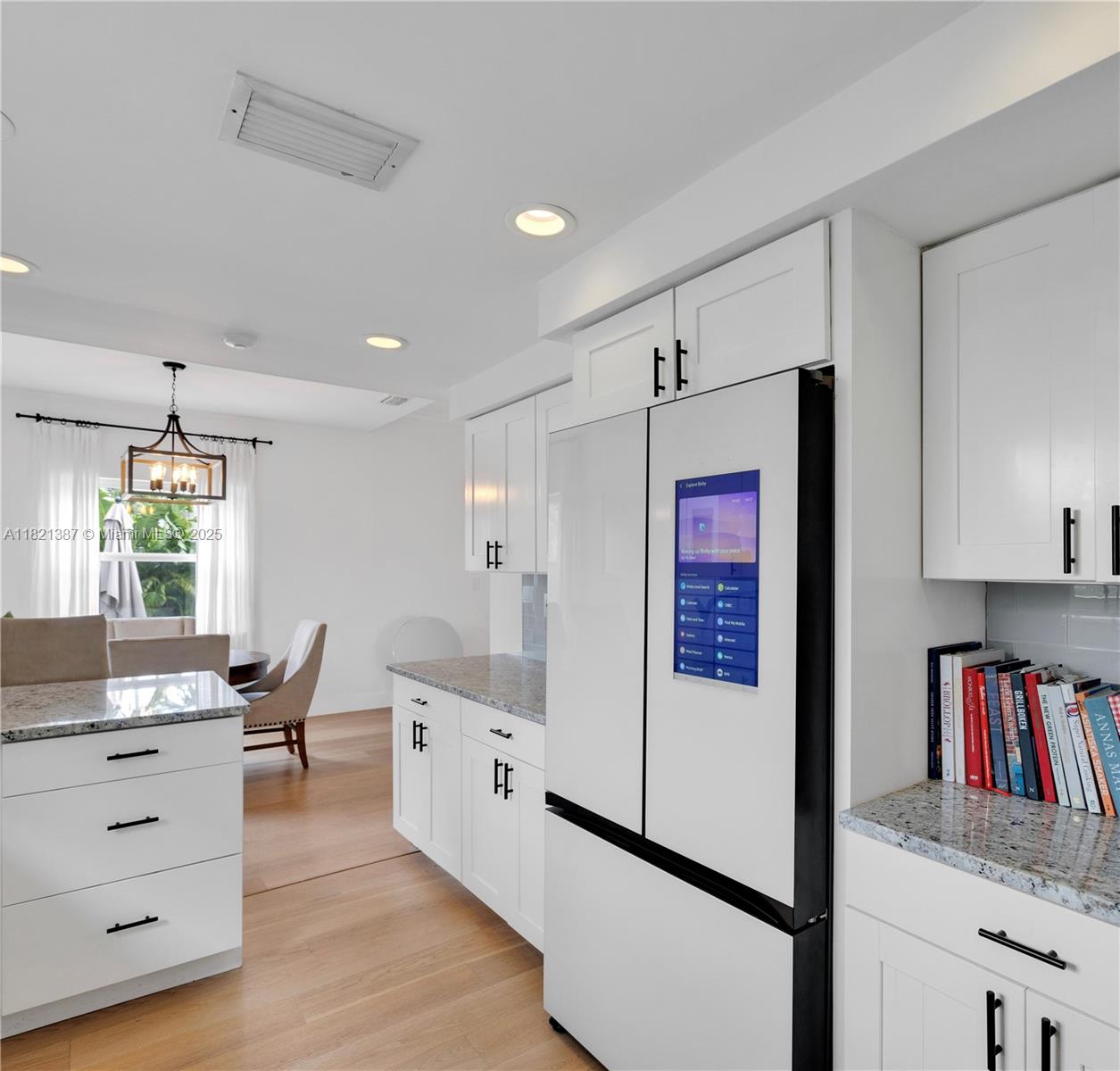 7431 Coquina Dr North Bay Village, FL 33141