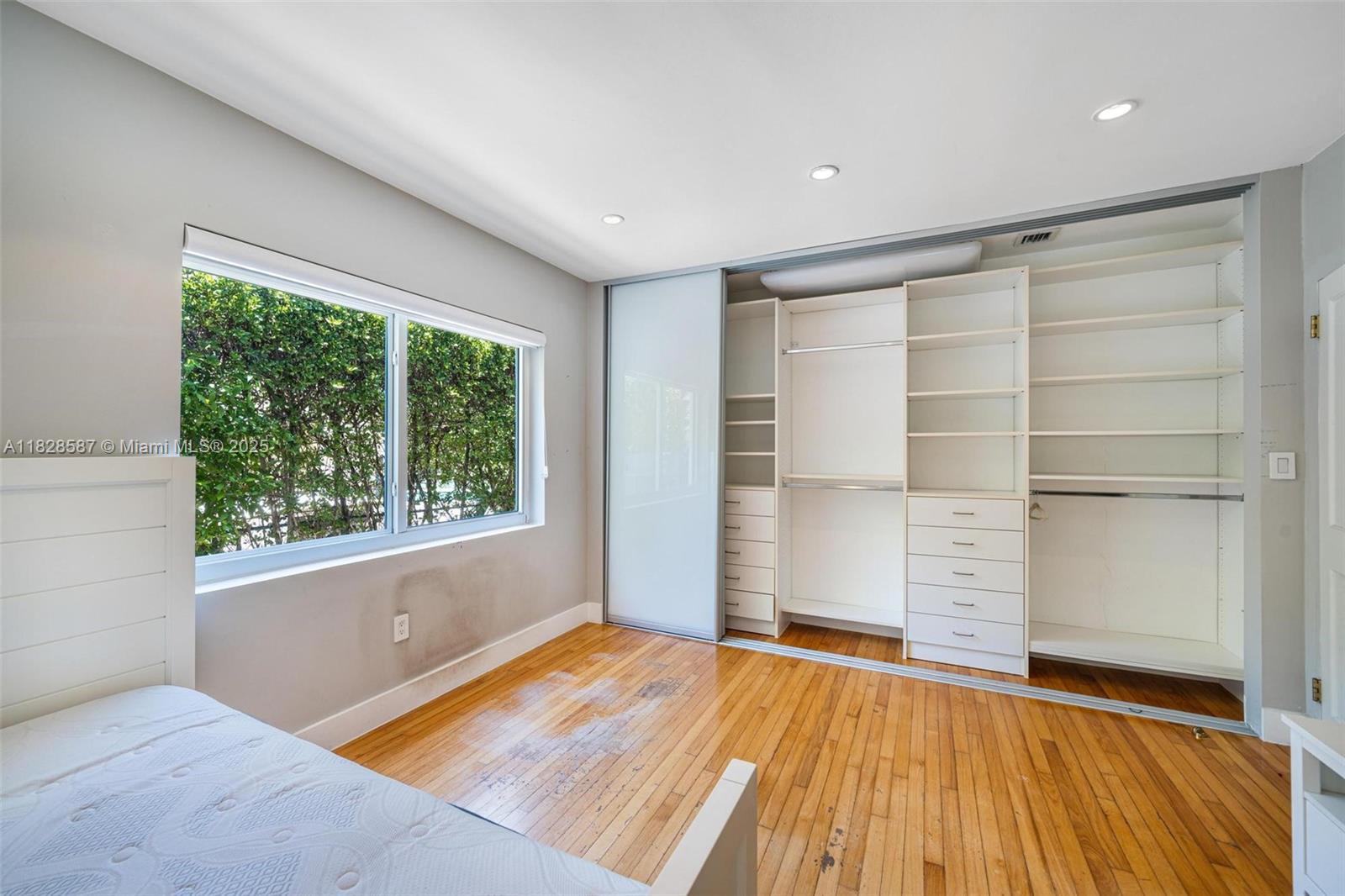 Undisclosed Address Miami, FL 33137