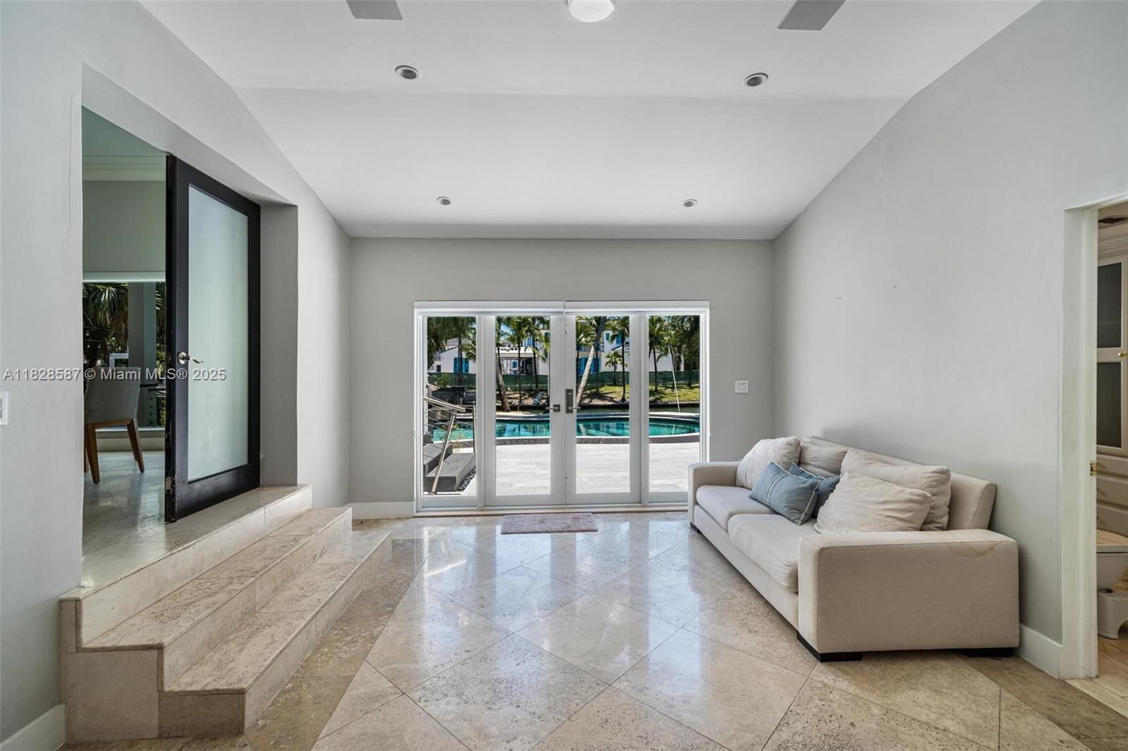 Undisclosed Address Miami, FL 33137