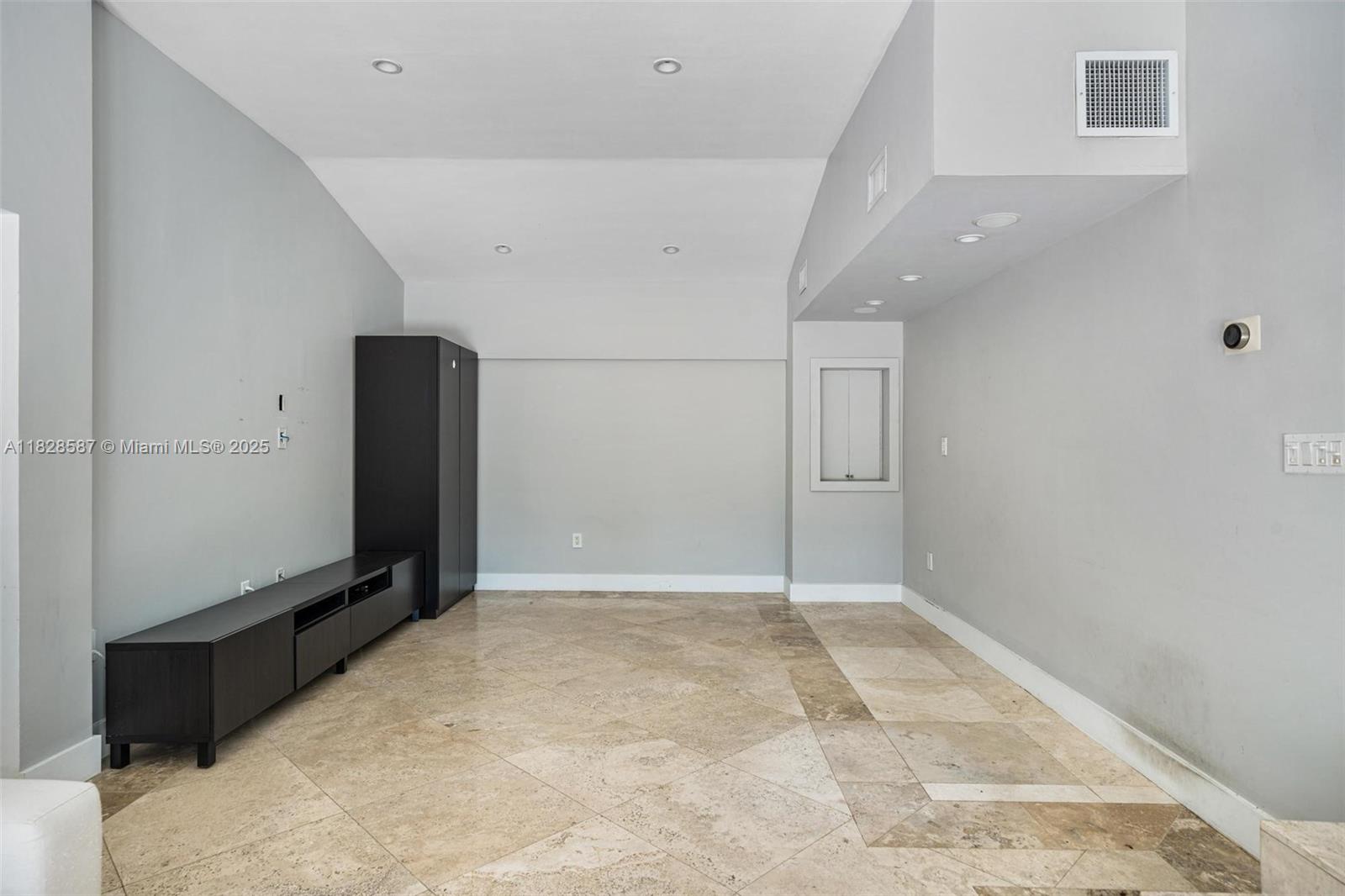 Undisclosed Address Miami, FL 33137