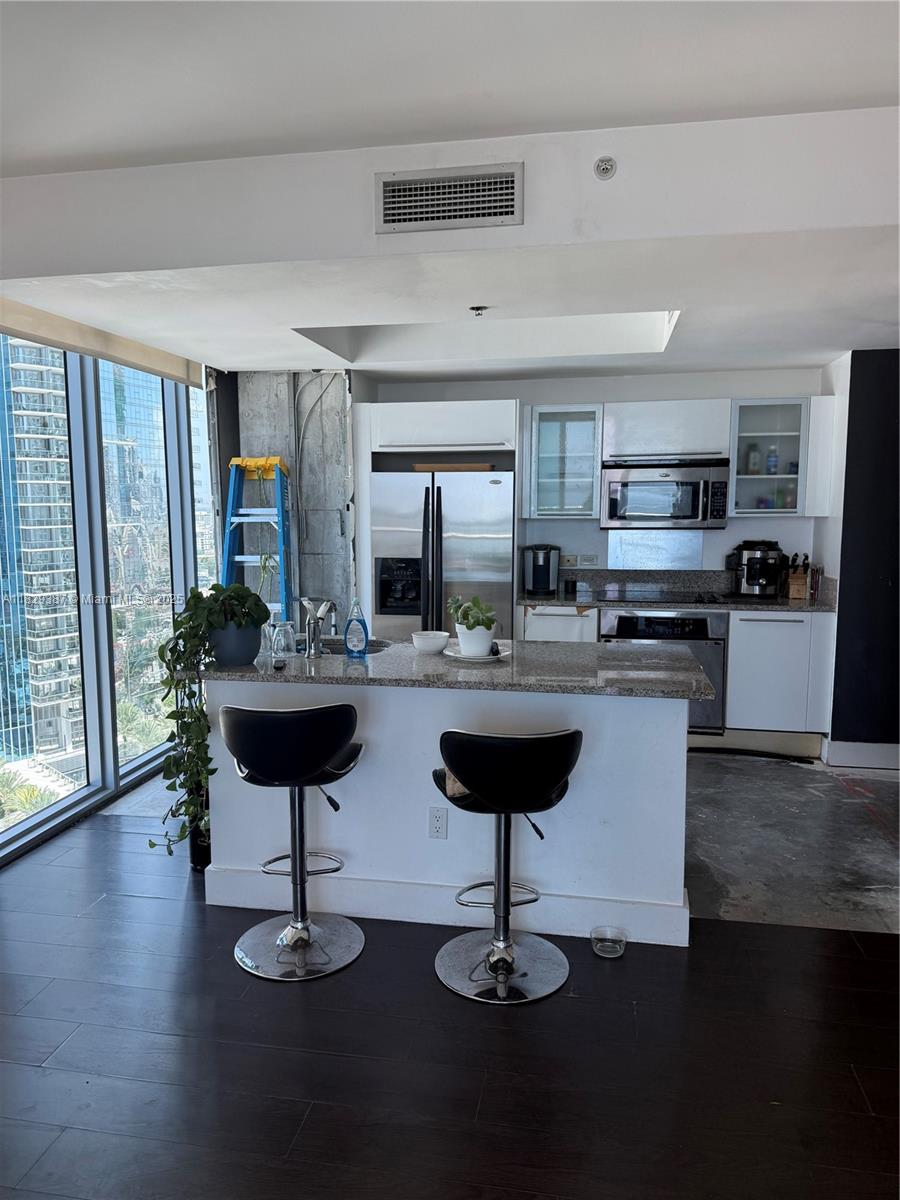 image Marinablue Condo7