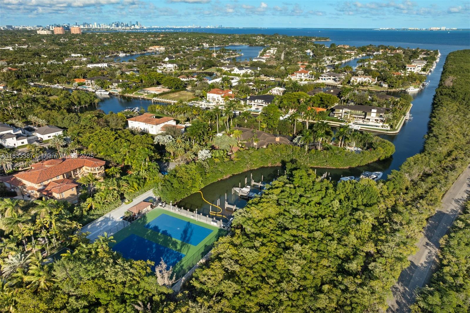 9490 Old Cutler Ln Coral Gables, FL 33156 9490 Old Cutler Ln Coral Gables, FL 33156