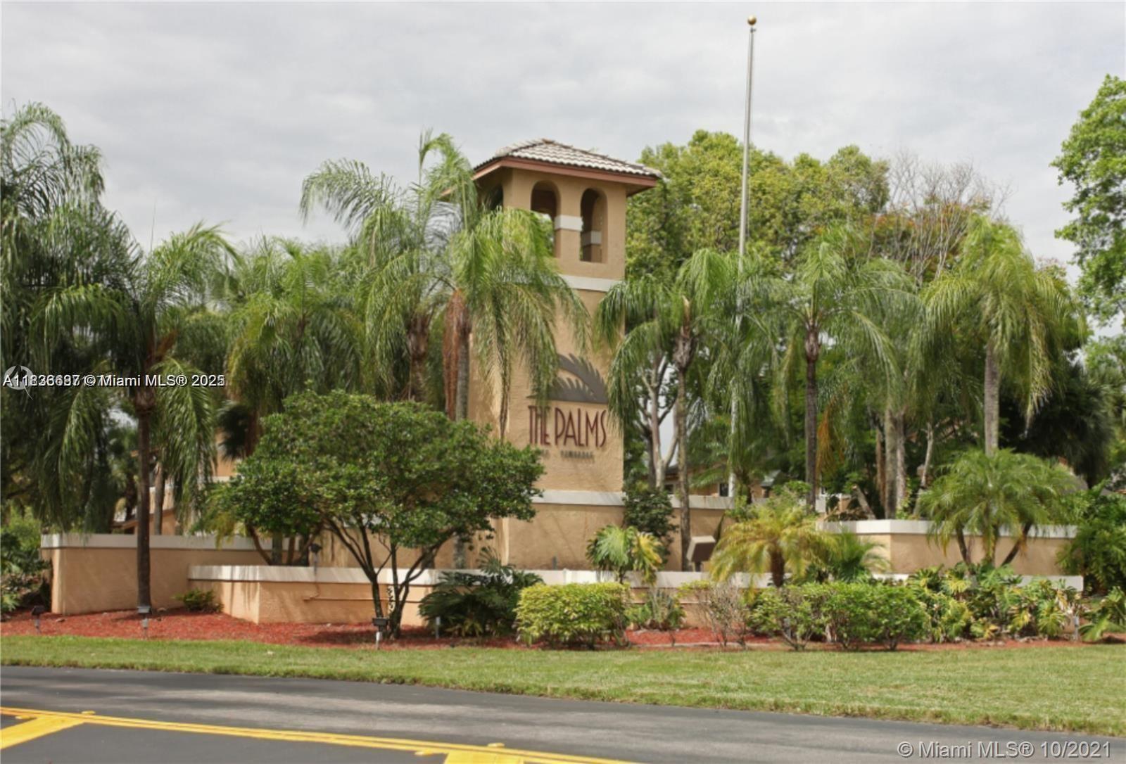 301 Palm Way #205