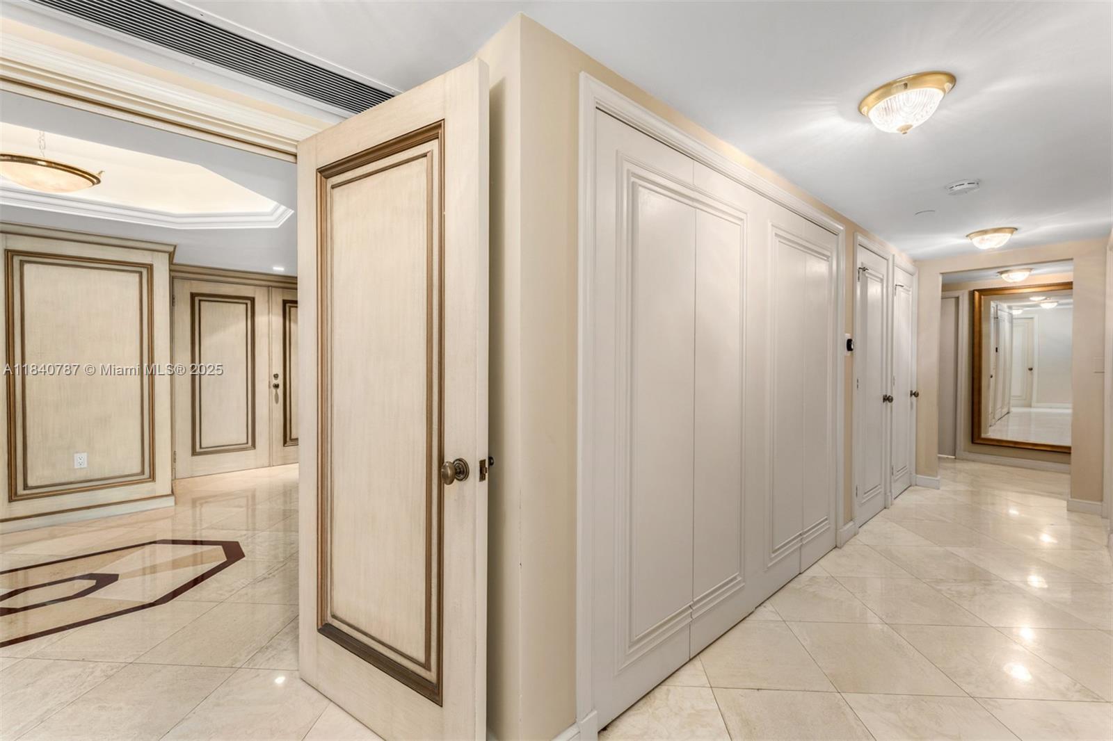 3000 Island Blvd #2902 Aventura, FL 33160