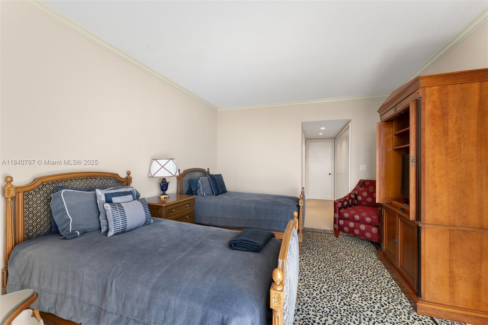 3000 Island Blvd #2902 Aventura, FL 33160