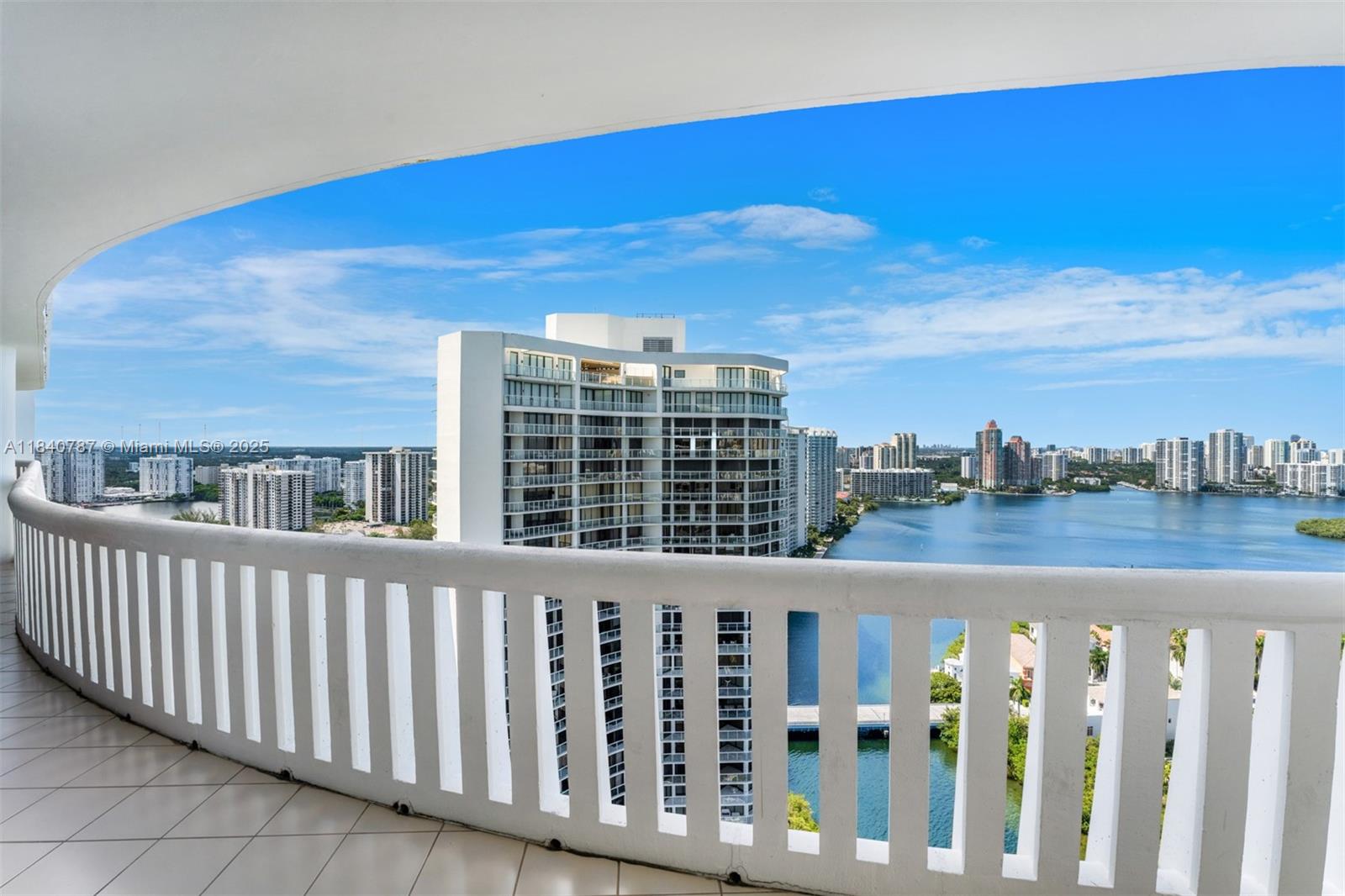 3000 Island Blvd #2902 Aventura, FL 33160
