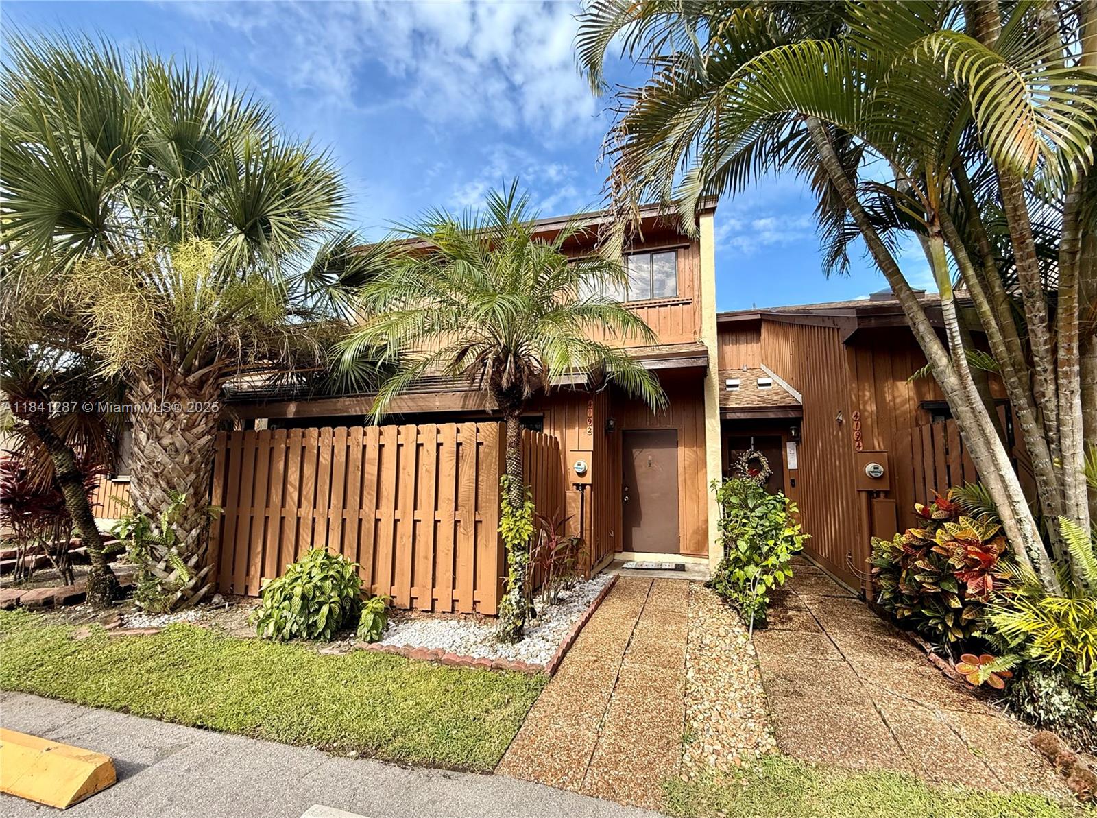 4192 SW 87th Ter #4192