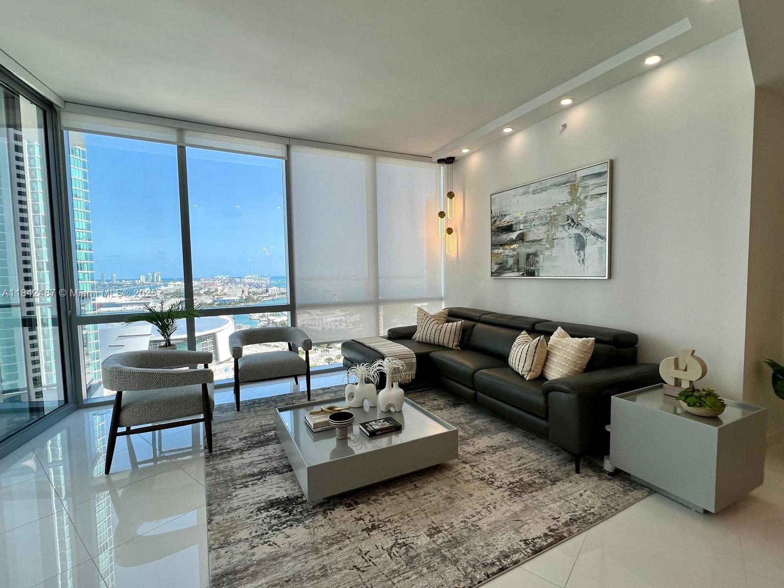 851 NE 1st Ave #2309