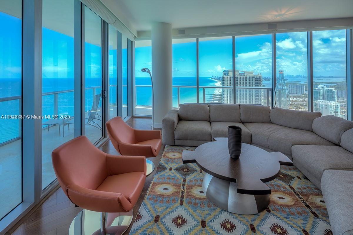 17001 Collins Ave #4301