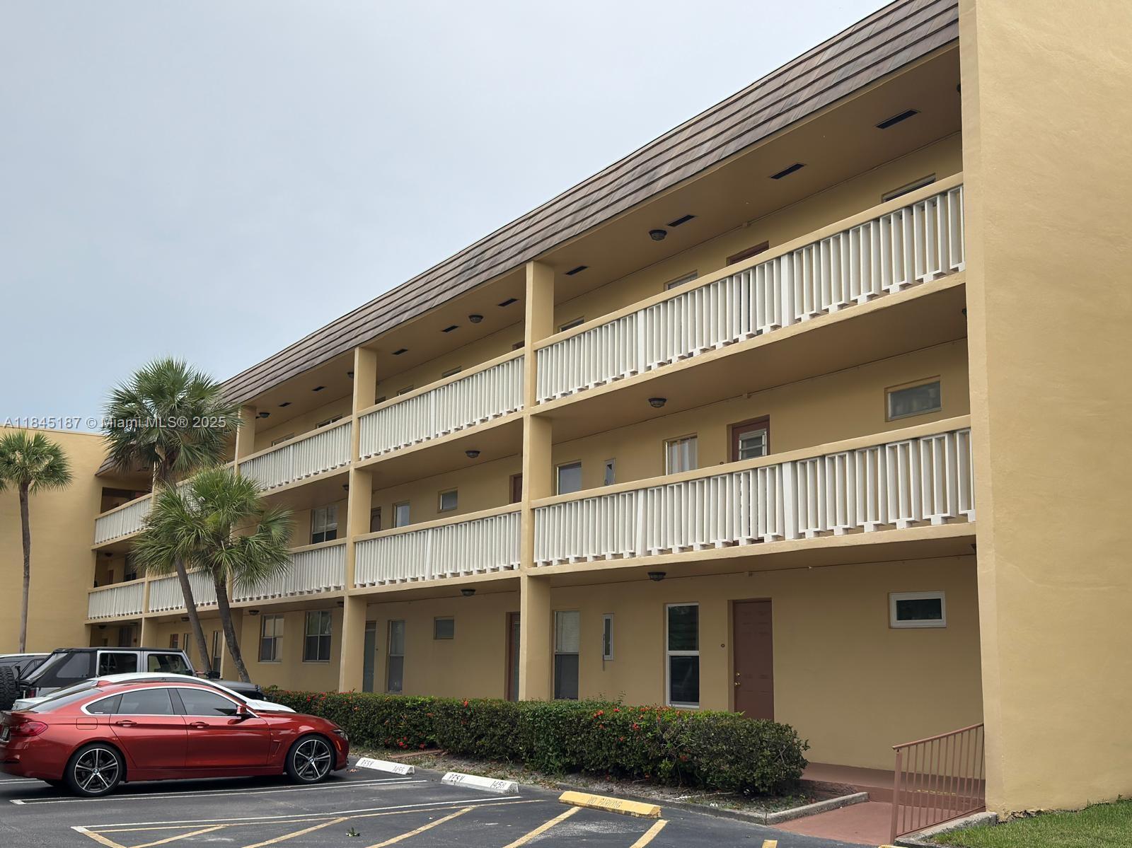 5800 NW 64th Ave #306