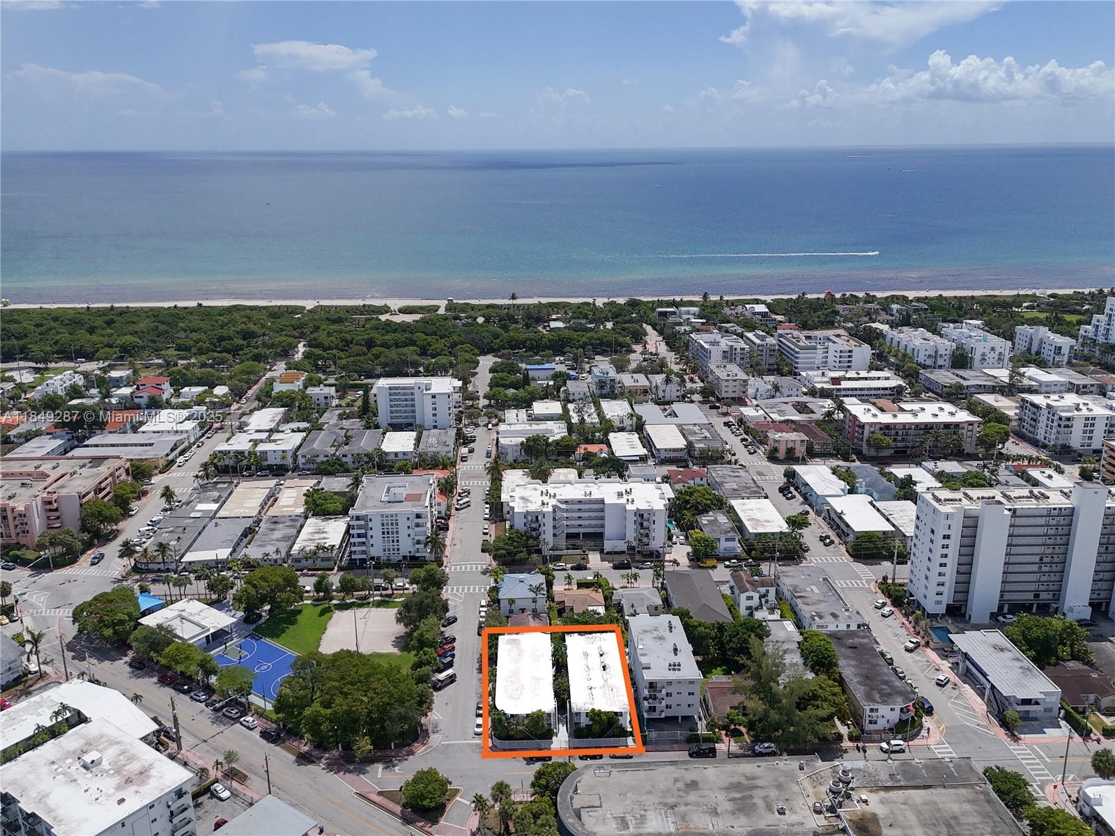 7945 Carlyle Ave #2