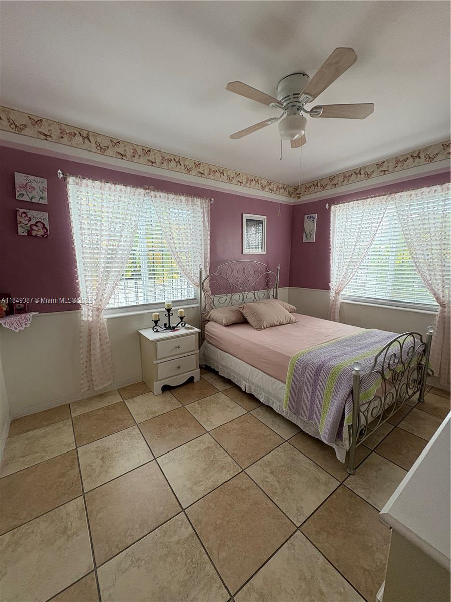 168 NW 39th St Miami, FL 33127