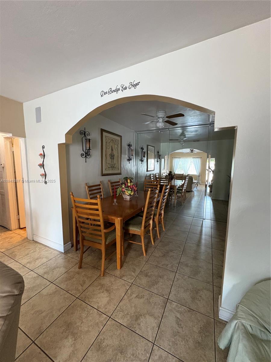 168 NW 39th St Miami, FL 33127