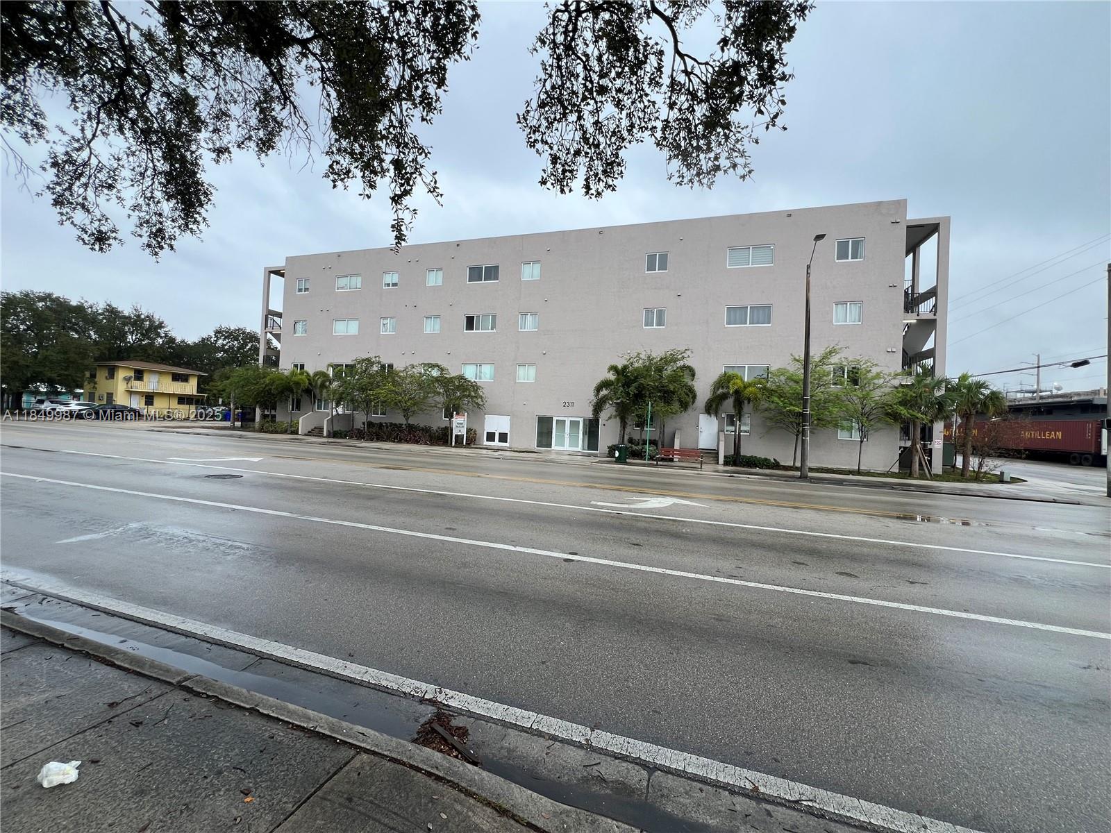 2311 NW 22nd Ave #302