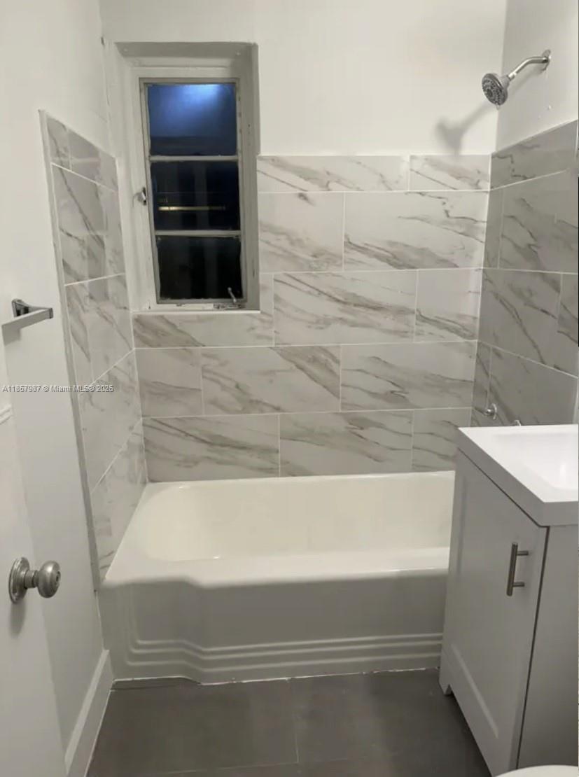 2101 SW 3rd Ave Miami, FL 33129