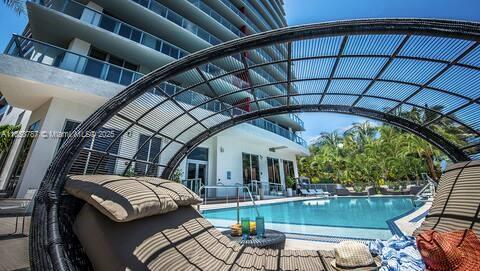 image Beachwalk19