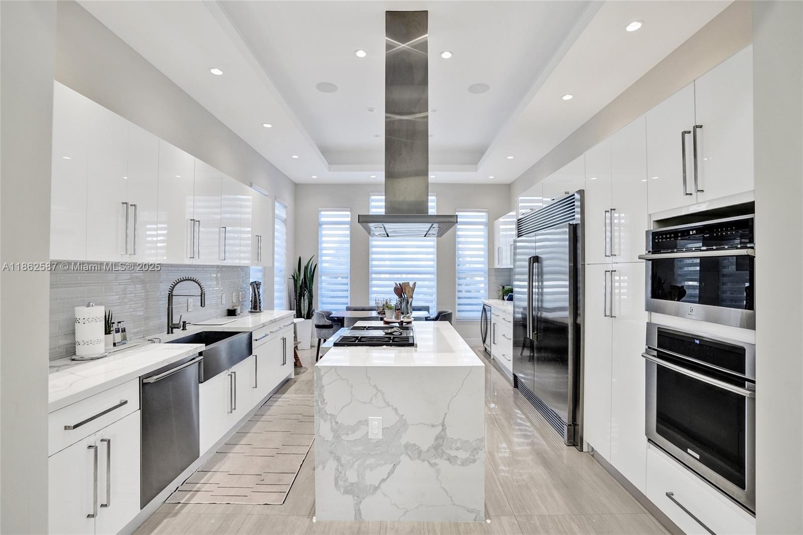 411 NW 125th Ave Miami, FL 33182