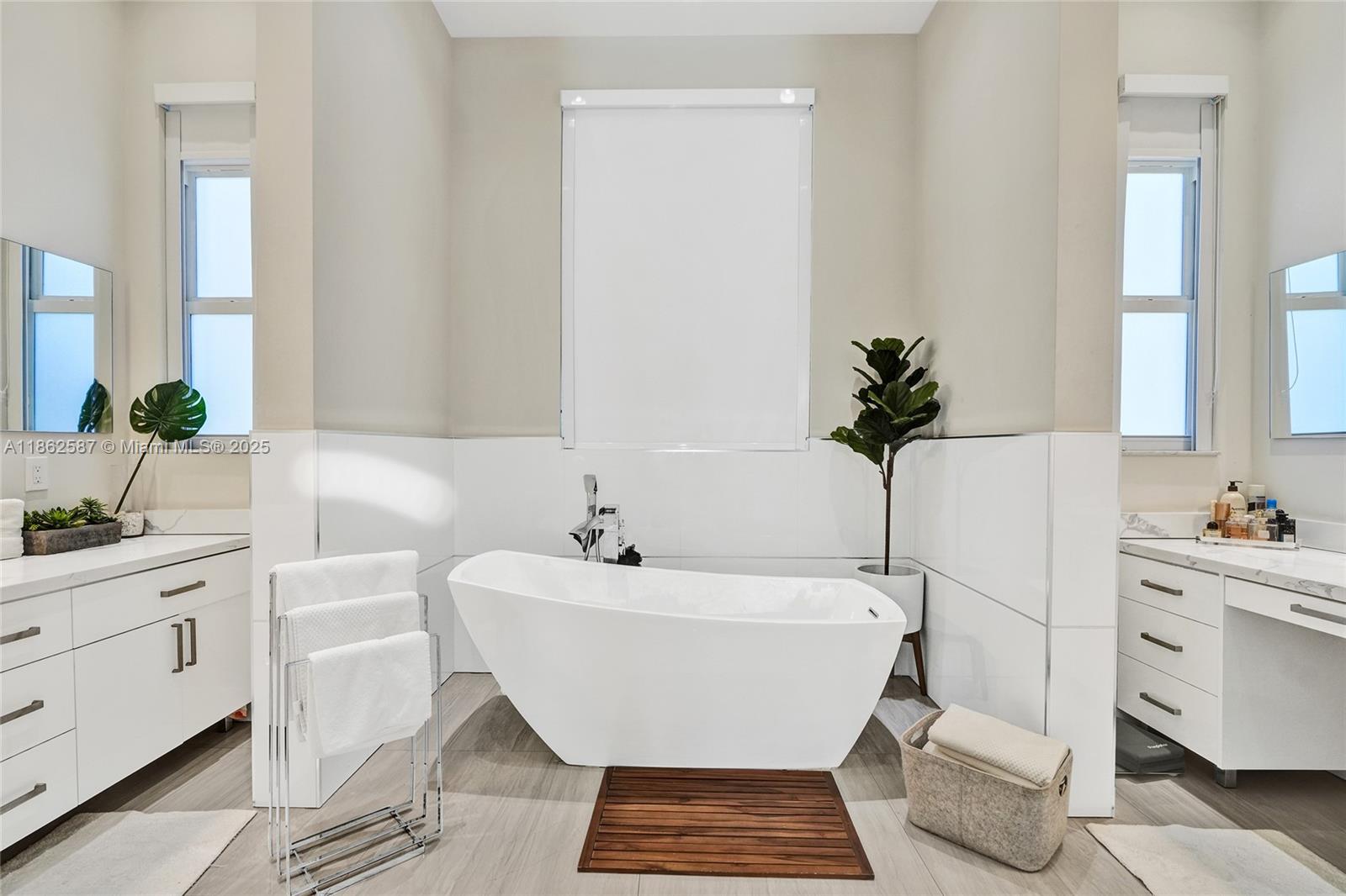 411 NW 125th Ave Miami, FL 33182