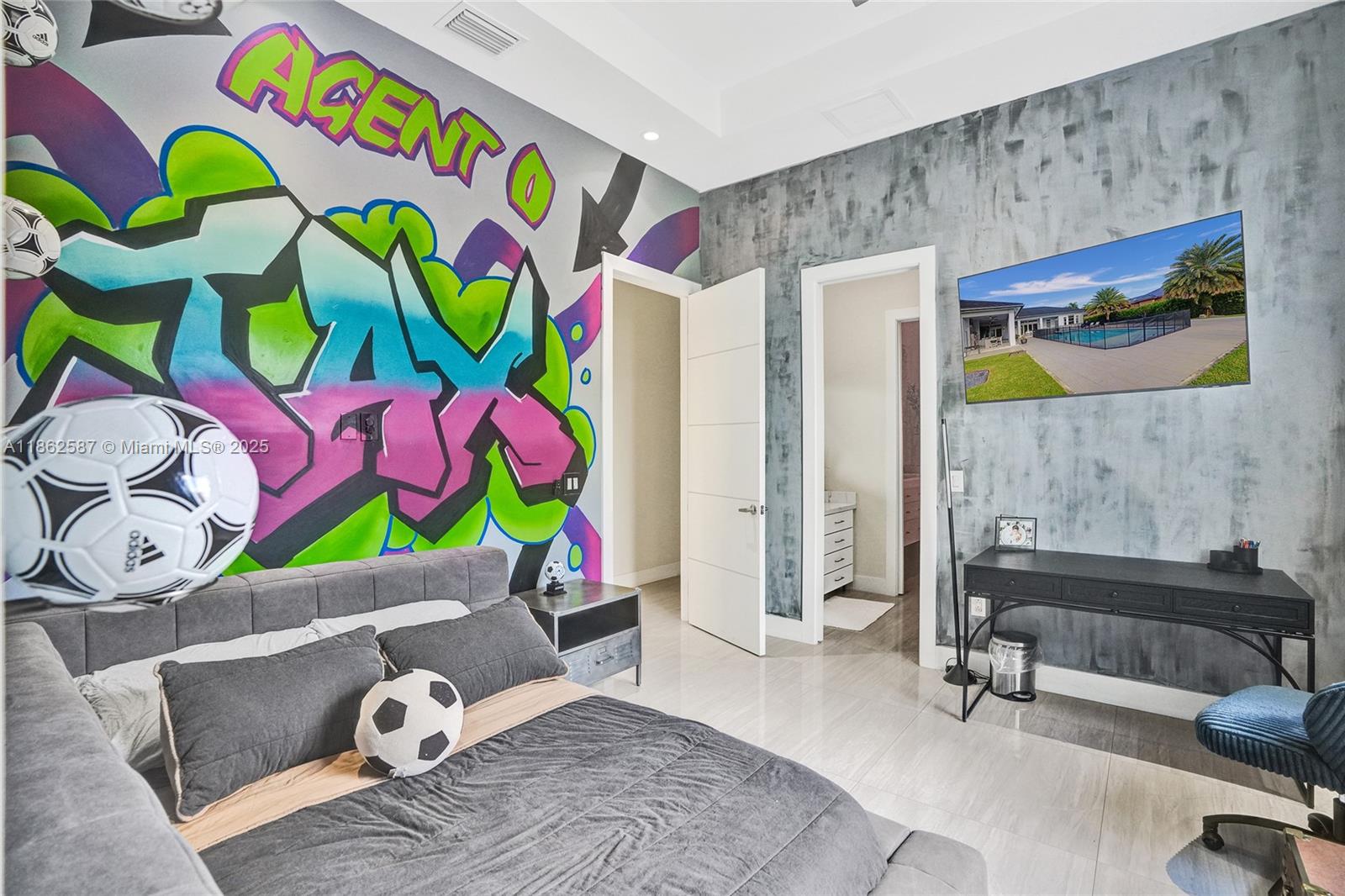 411 NW 125th Ave Miami, FL 33182