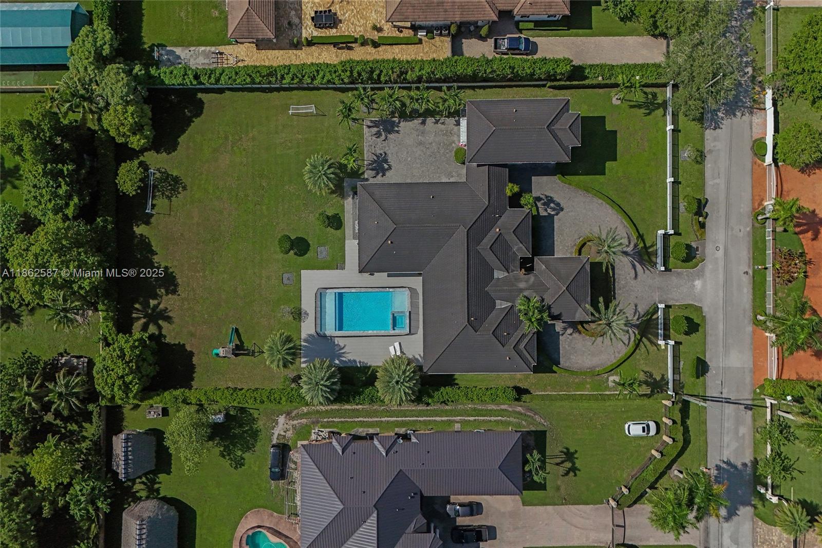 411 NW 125th Ave Miami, FL 33182