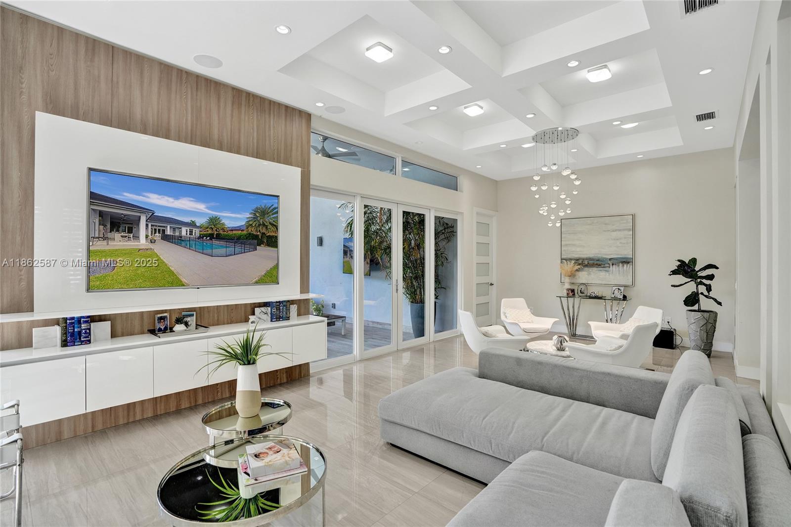 411 NW 125th Ave Miami, FL 33182