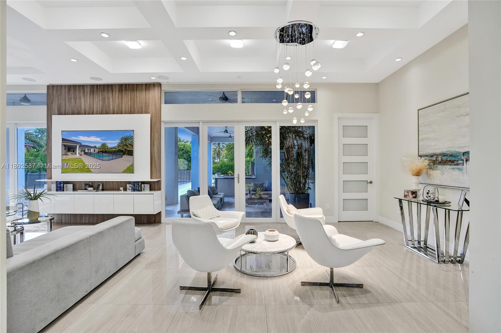 411 NW 125th Ave Miami, FL 33182