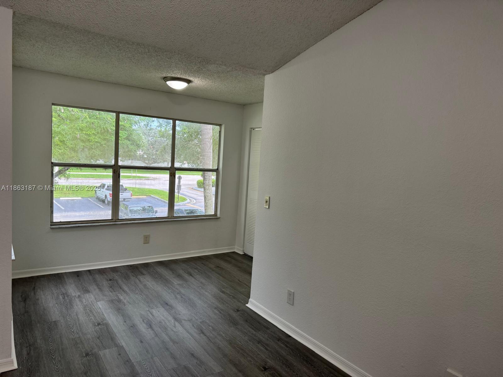 12510 Vista Isles Dr #1224 Sunrise, FL 33325