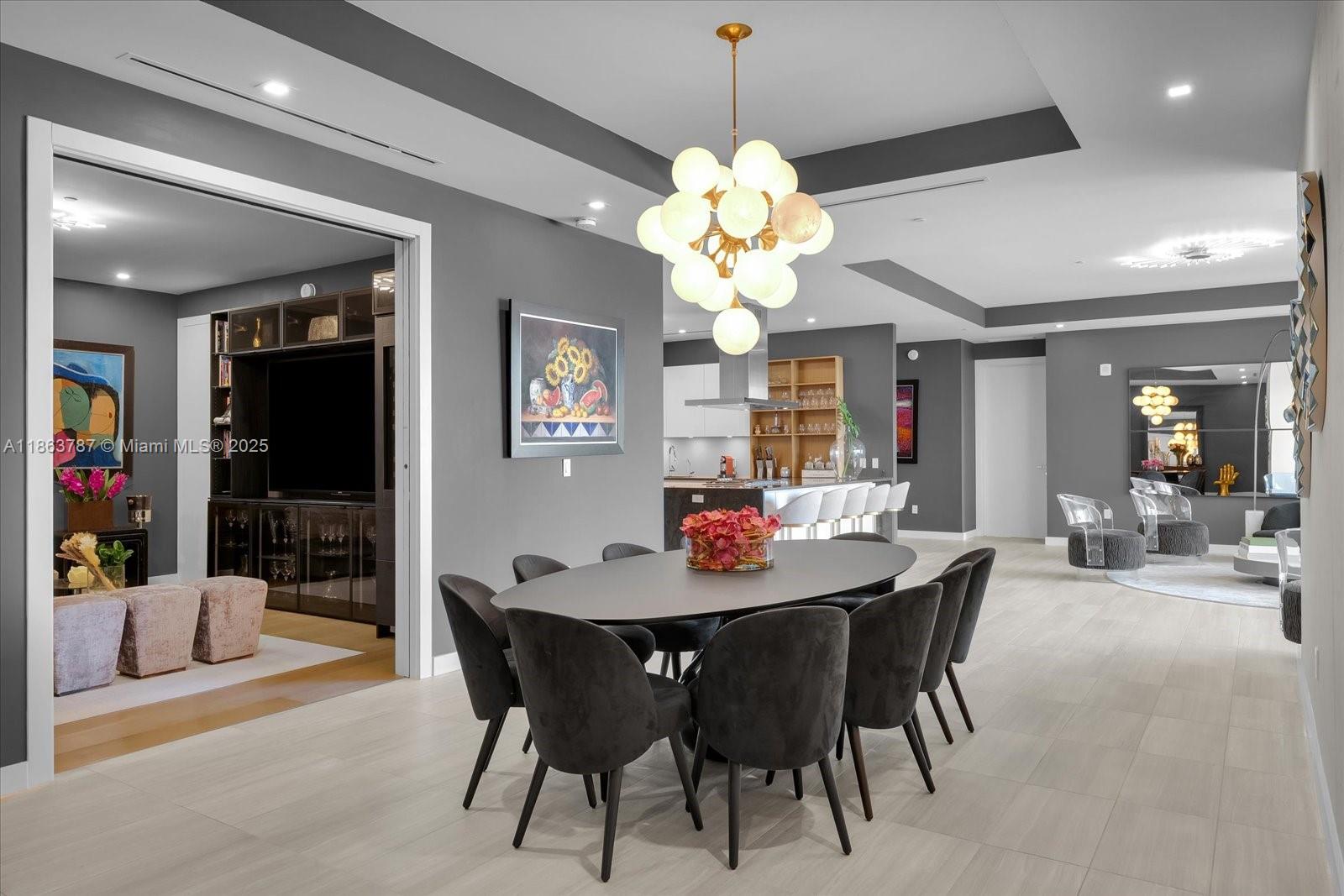 image Ritz-carlton Residences13