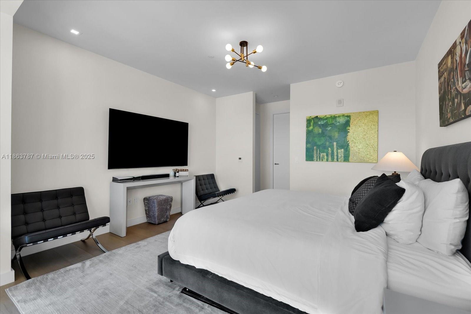 image Ritz-carlton Residences20