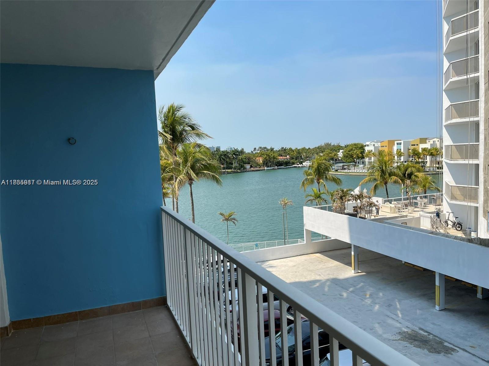 5838 Collins Ave #3D