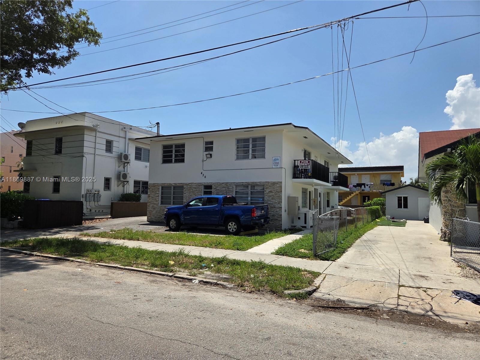 436 SW 14th Ave