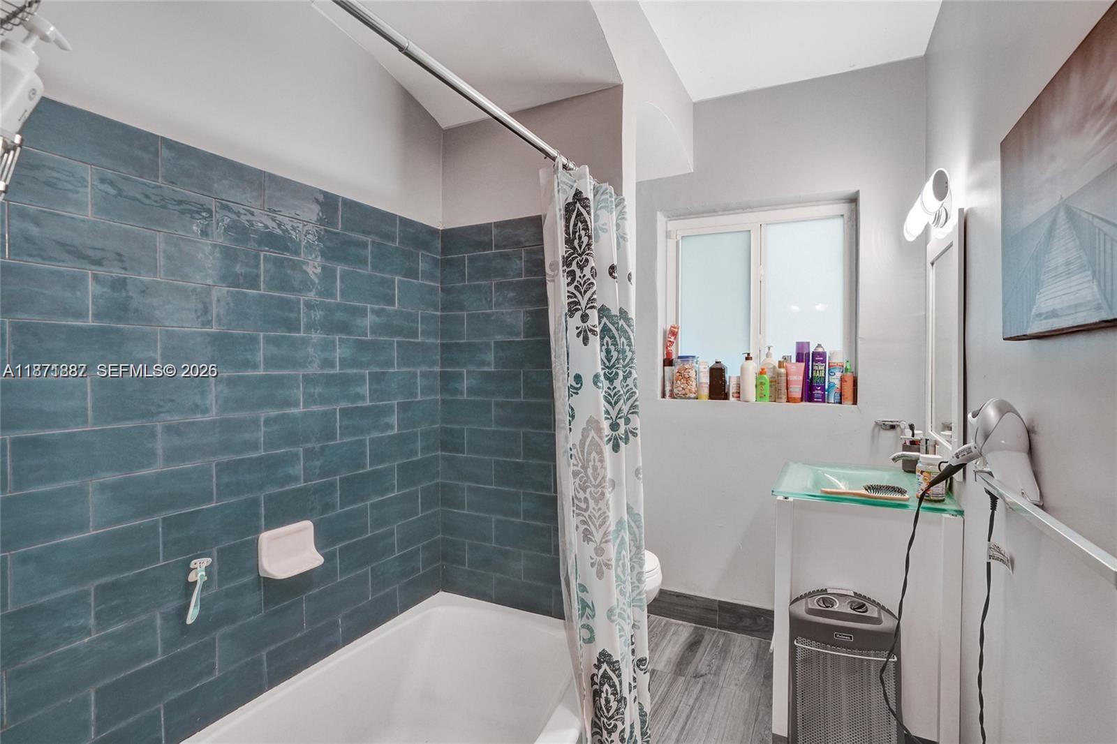 166 NE 103rd St Miami Shores, FL 33138