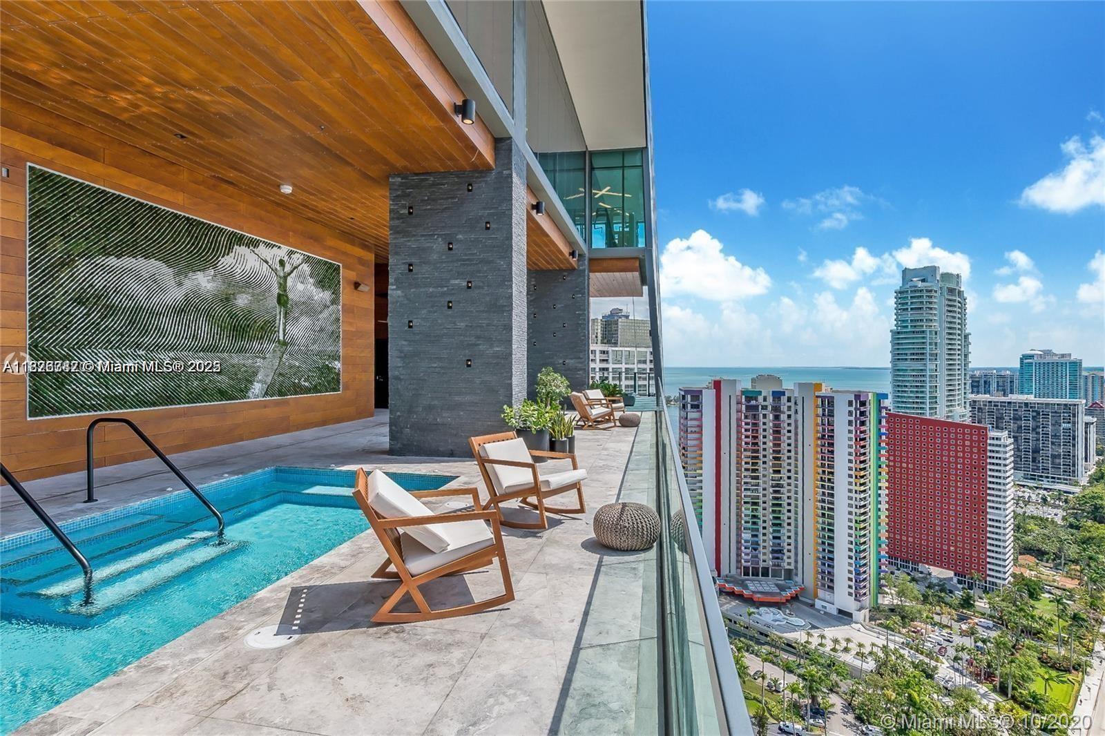 image Echo Brickell22