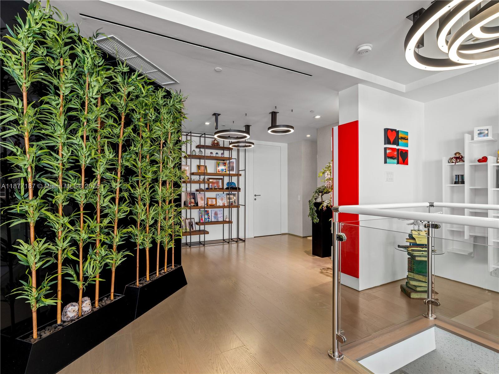 8011 Fisher Is Dr #8011 Miami Beach, FL 33109