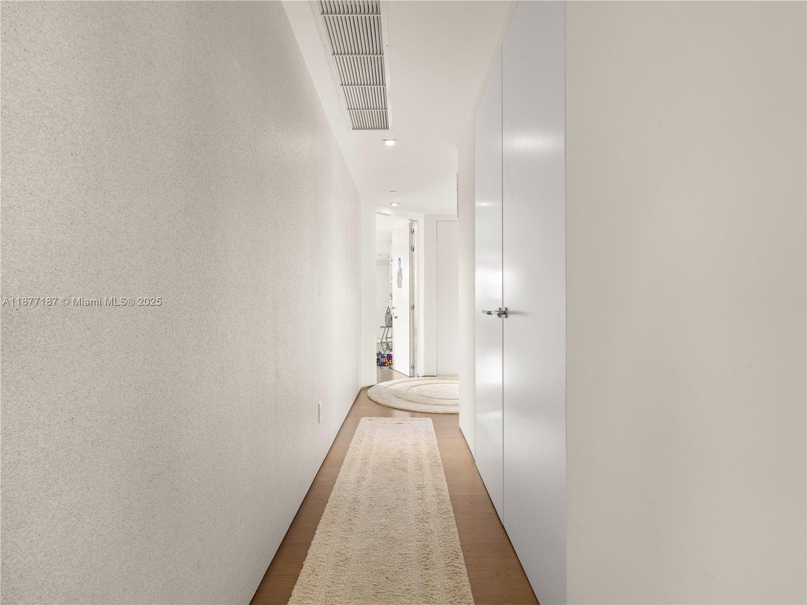 8011 Fisher Is Dr #8011 Miami Beach, FL 33109