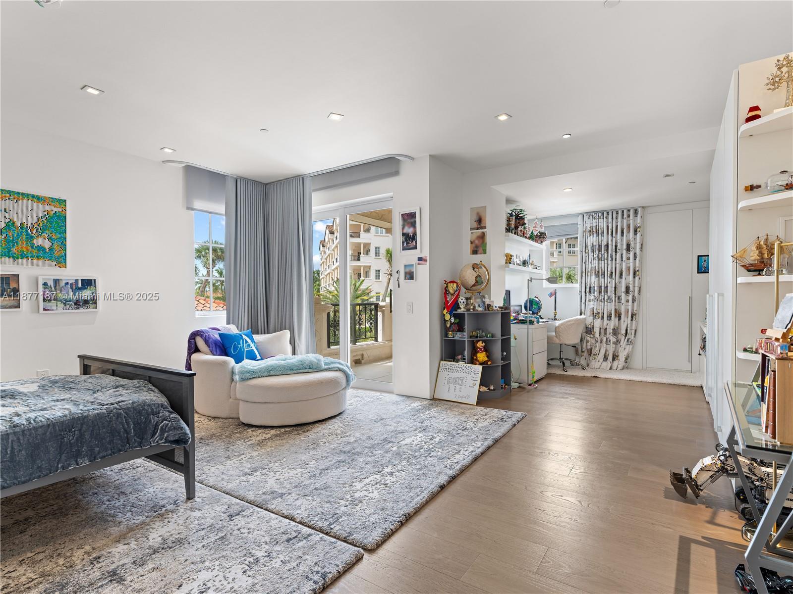 8011 Fisher Is Dr #8011 Miami Beach, FL 33109