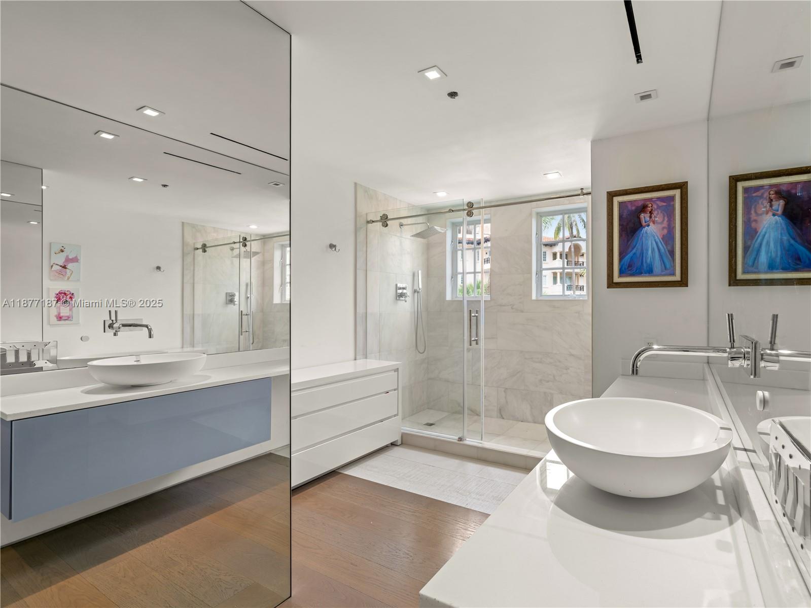 8011 Fisher Is Dr #8011 Miami Beach, FL 33109