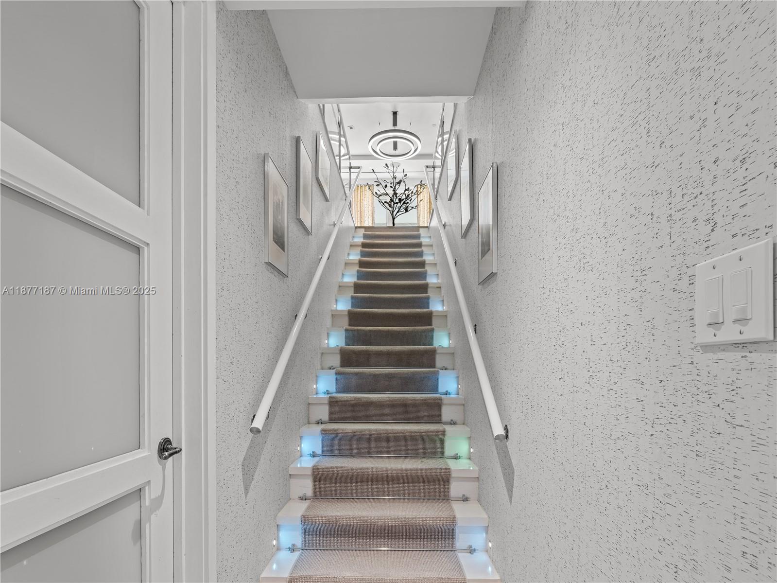 8011 Fisher Is Dr #8011 Miami Beach, FL 33109