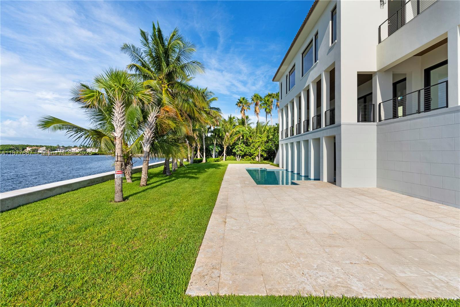 650 Lugo Ave Coral Gables, FL 33156 650 Lugo Ave Coral Gables, FL 33156